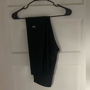 Alo size M leggings